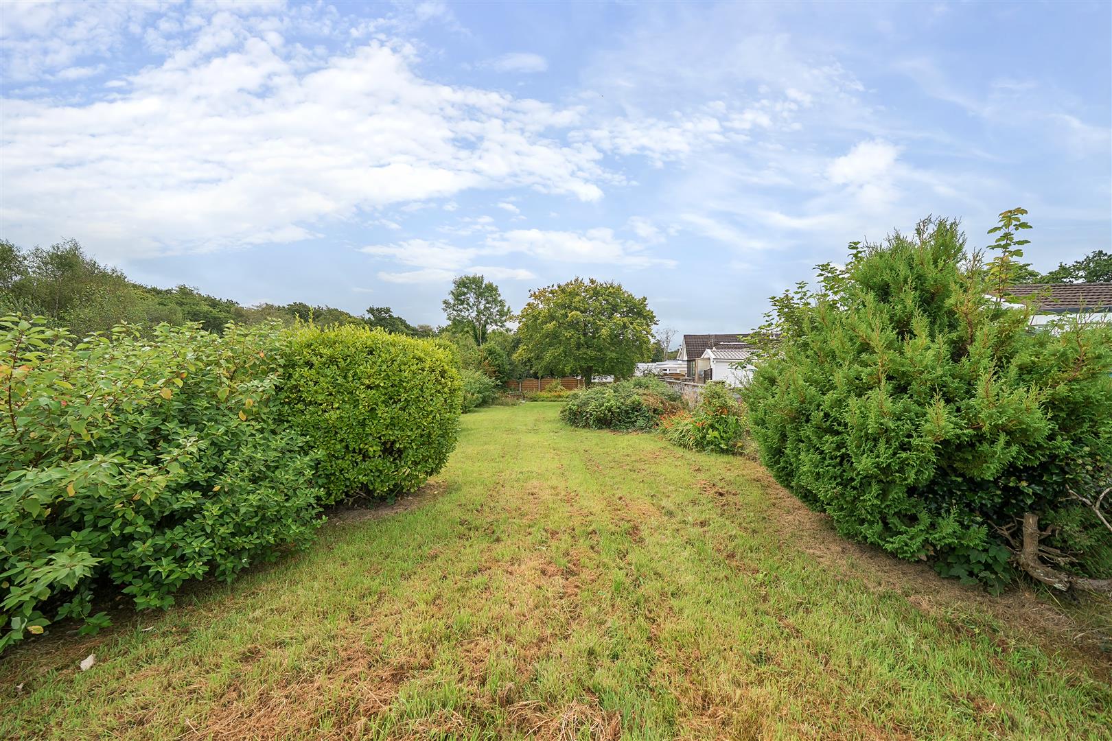 Christopher Rise, Pontlliw, Swansea, SA4 9EN